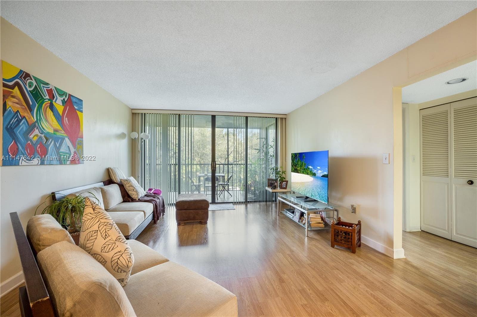 9735 NW 52nd St # 305, Doral FL 33178