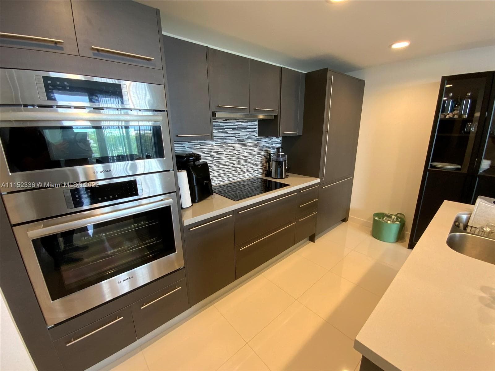 7875 NW 107 AVE # 617, Doral FL 33178