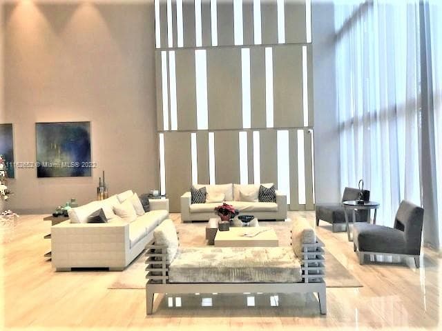 5300 NW 85th Ave # 1210, Doral FL 33166