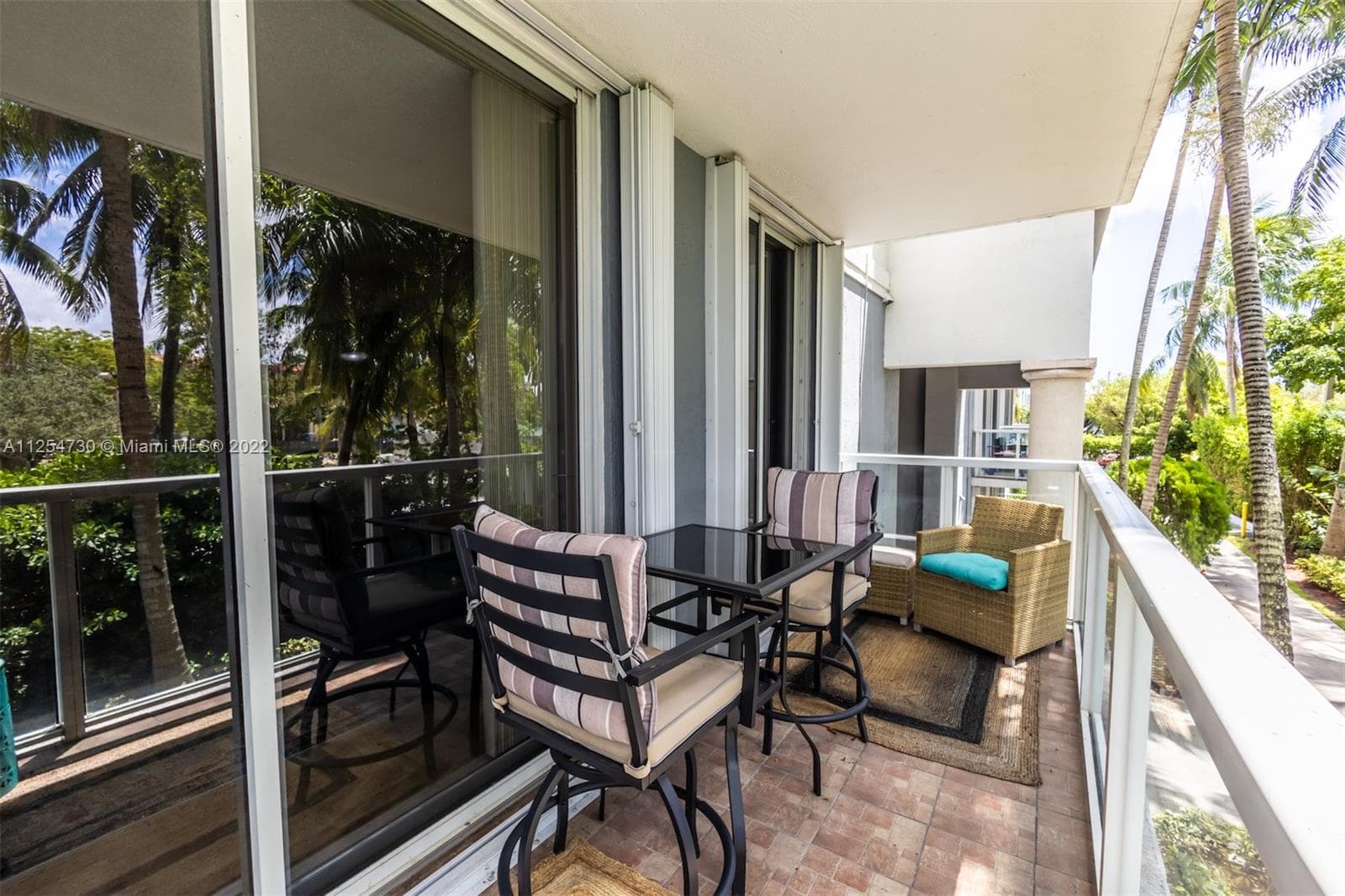 5099 NW 7th St # 203, Miami FL 33126