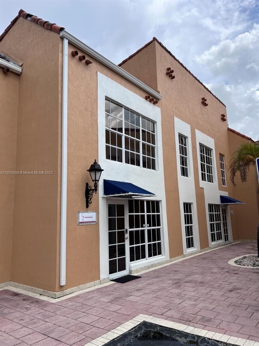 10530 NW 26th St # F106, Doral FL 33172
