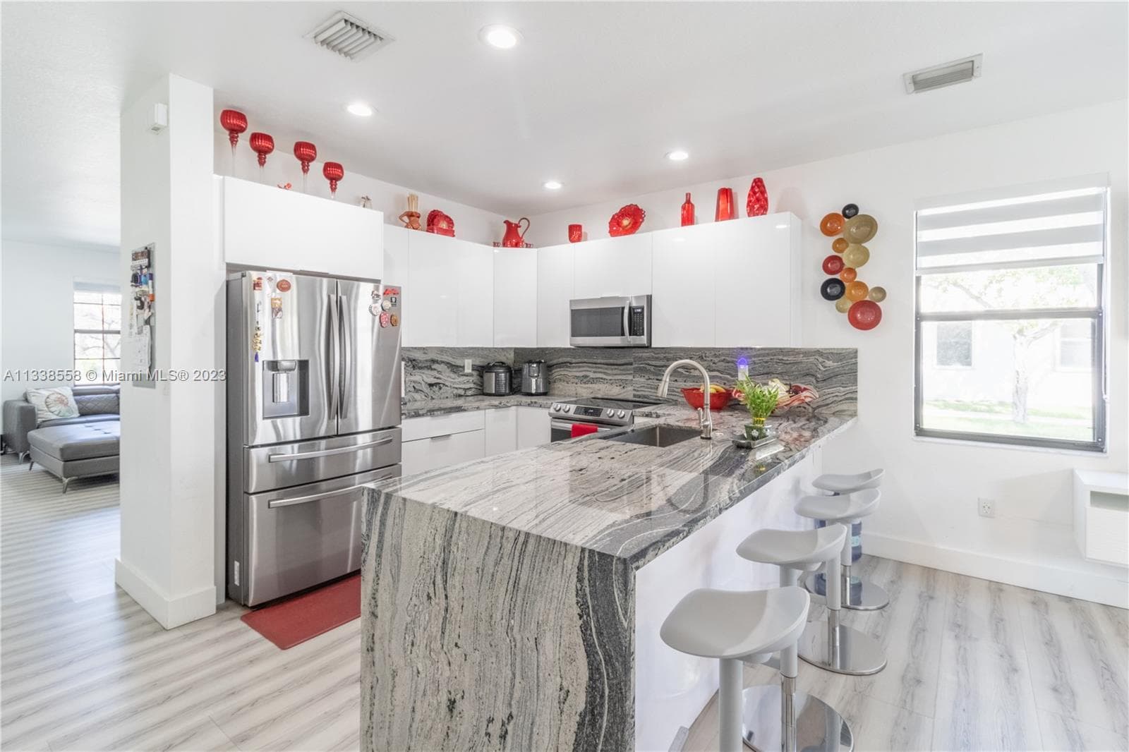 8877 W 35th Ave # 8877, Hialeah FL 33018