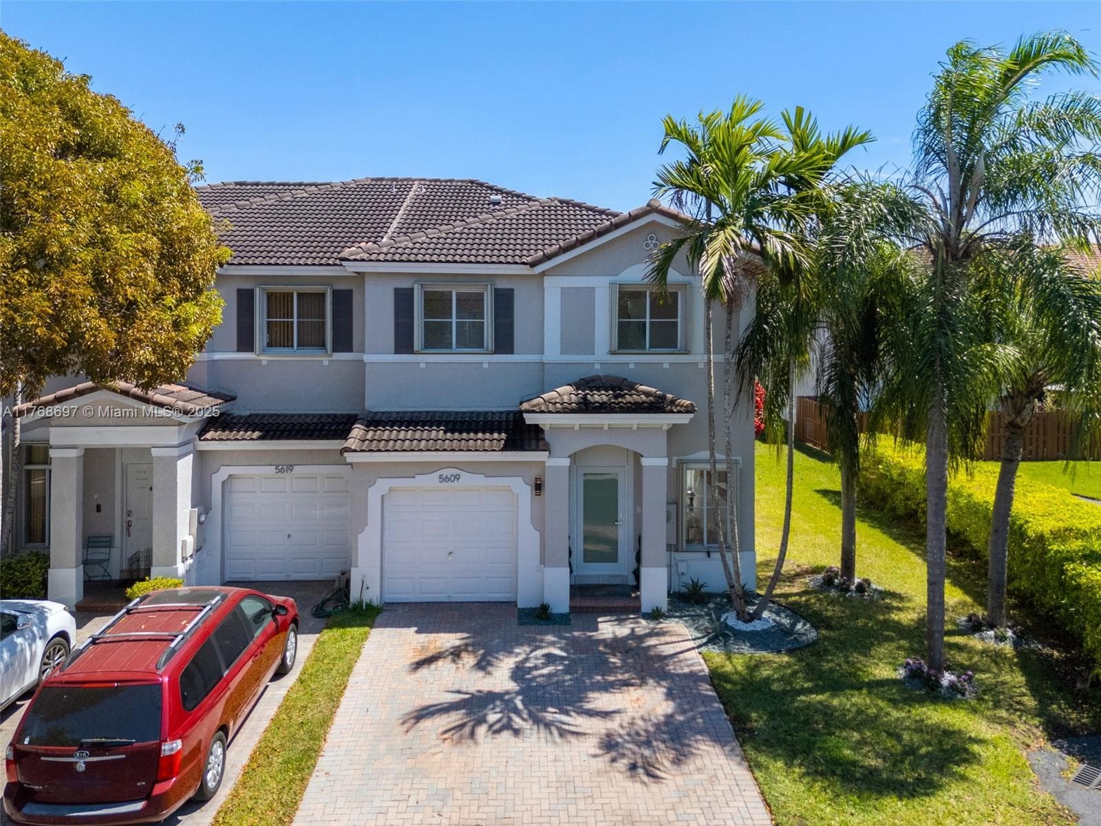 5609 NW 113th Ct, Doral FL 33178