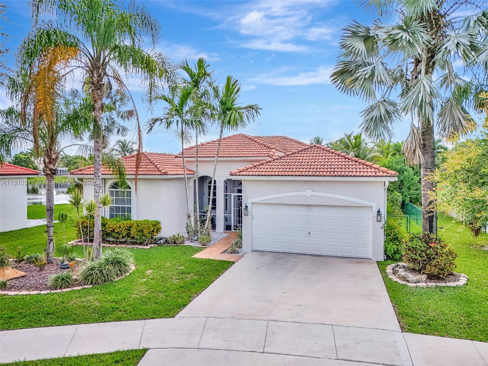 2775 Dunwoodie Pl, Homestead FL 33035
