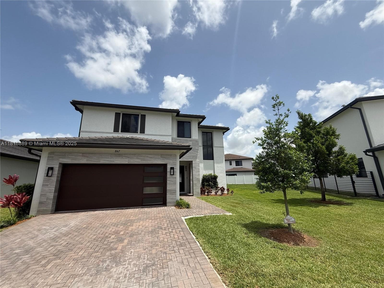 8167 NW 45th St, Doral FL 33166