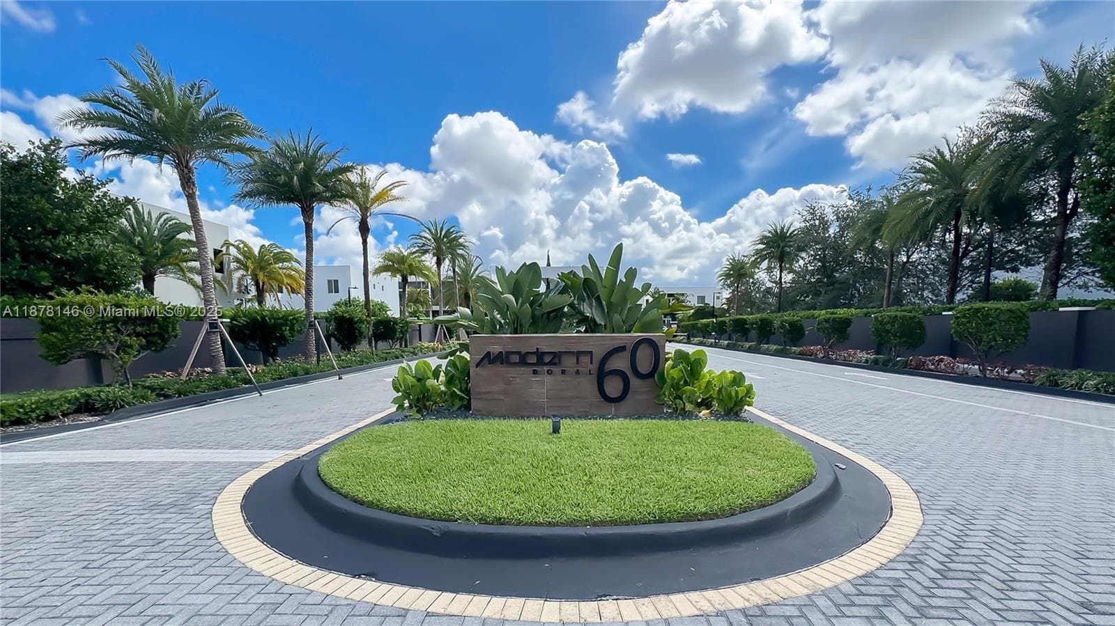 10050 NW 74th Ter, Doral FL 33178