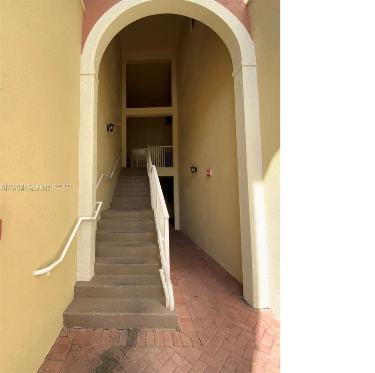 10805 NW 89th Ter # 4, Doral FL 33178