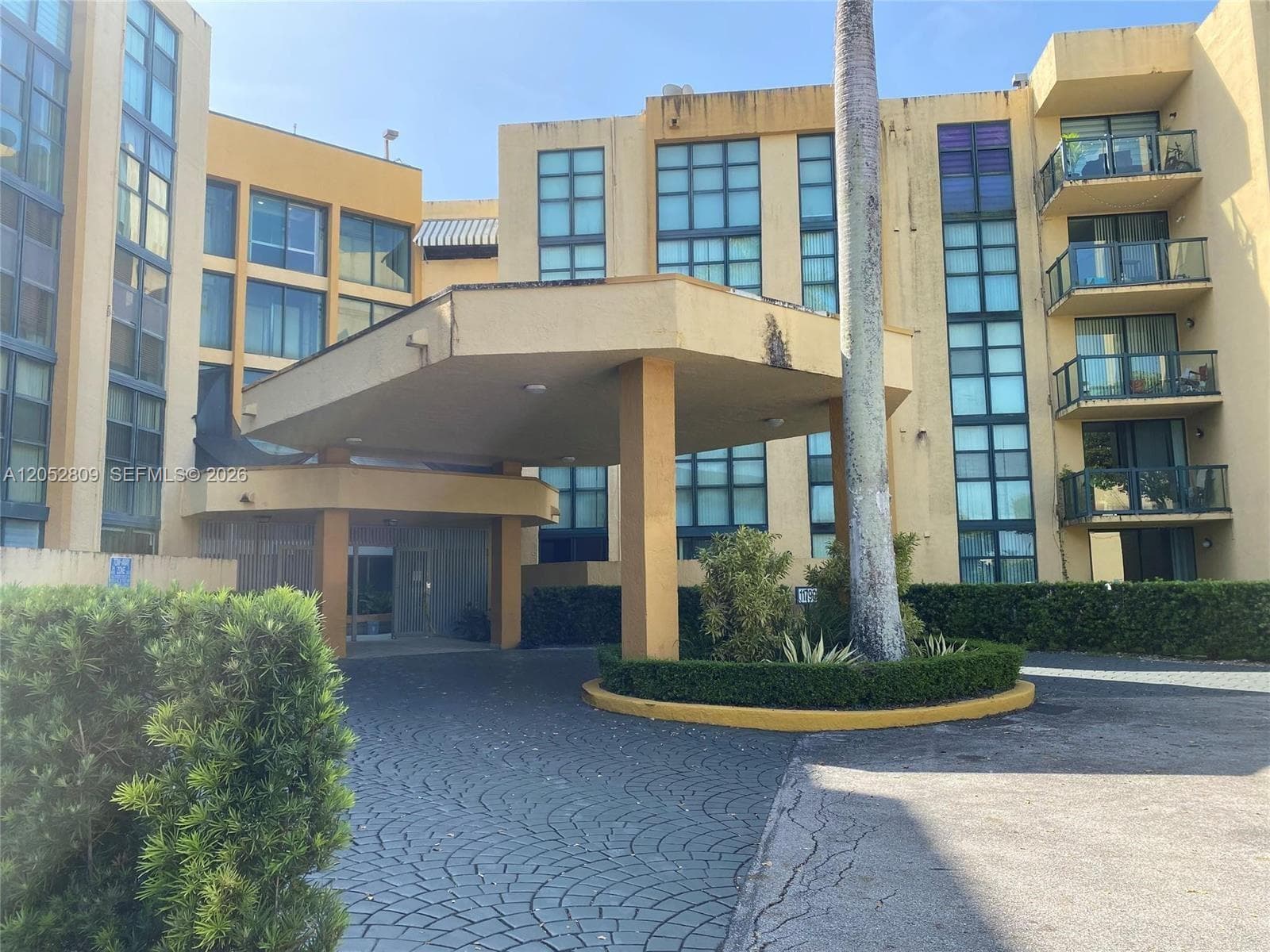 11790 SW 18th St # 3, Miami FL 33175