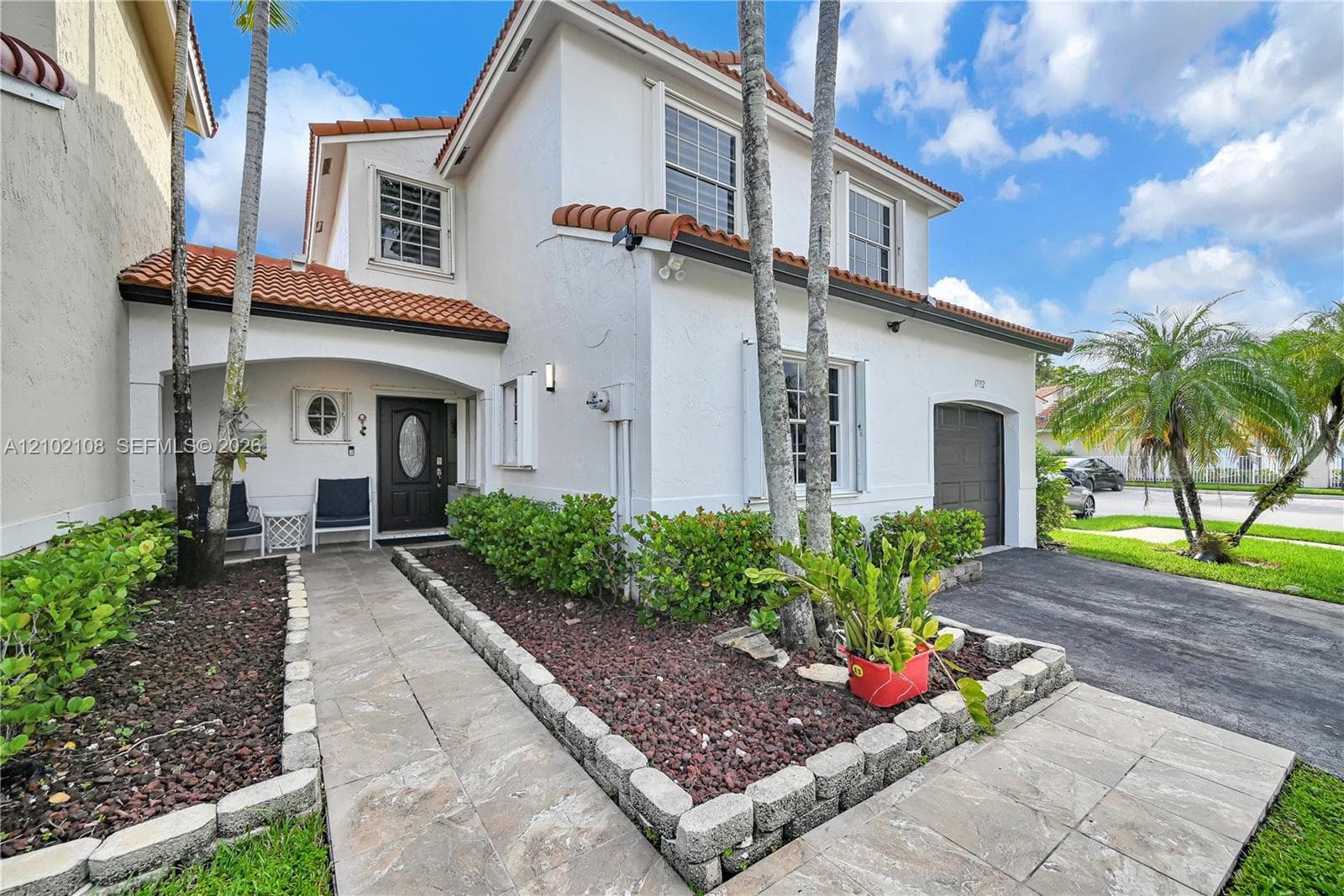 17982 SW 11th St, Pembroke Pines FL 33029