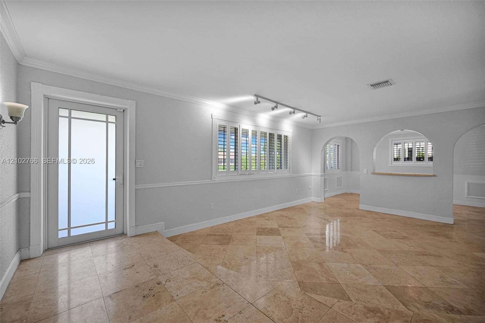 5845 SW 94th Pl, Miami FL 33173