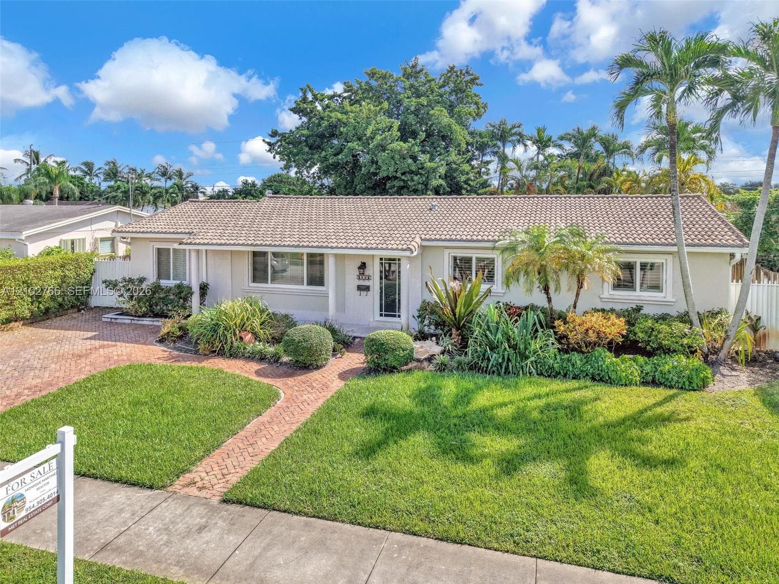 5845 SW 94th Pl, Miami FL 33173